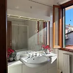 Joe's Gasthof Carrara